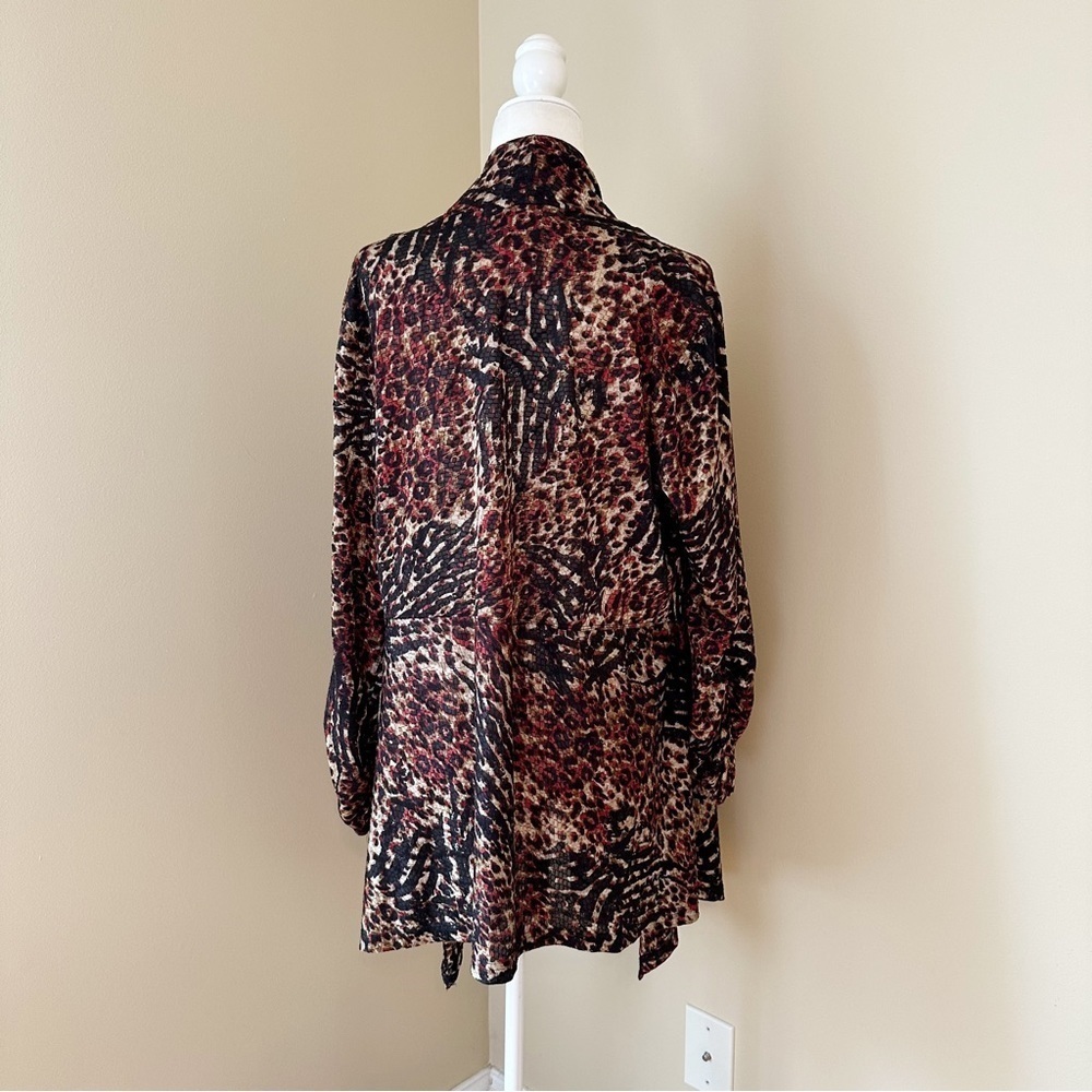 Multiples Open Front Lightweight Animal Print Car… - image 3